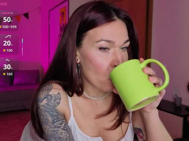 ReginaHawkinss's BongaCams show and profile