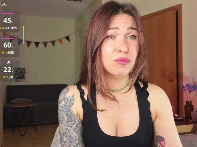 ReginaHawkinss live cam on BongaCams