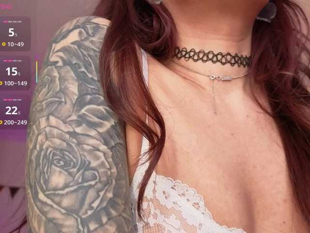 ReginaHawkinss's BongaCams show and profile