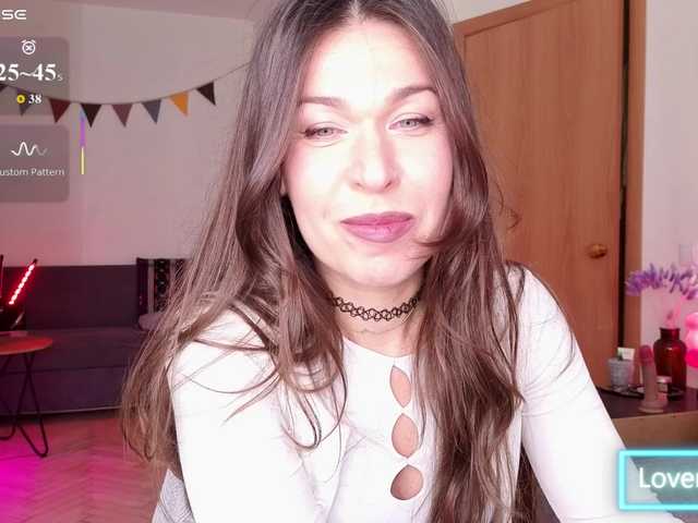 ReginaHawkinss live cam on BongaCams