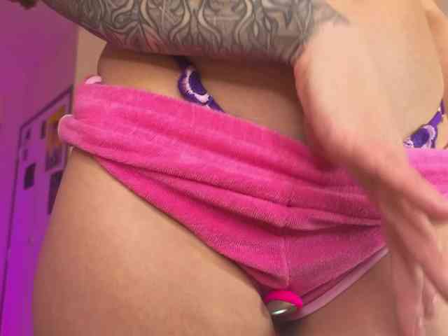 ReginaHawkinss webcam