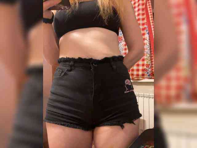 Aliya7 webcam