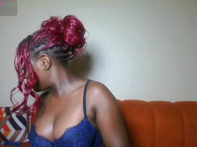 Petiteasshley