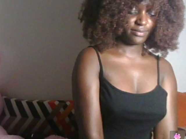 Petiteasshley