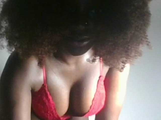 Petiteasshley