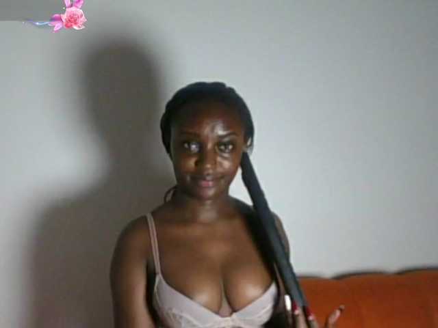 Petiteasshley