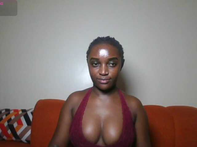Petiteasshley