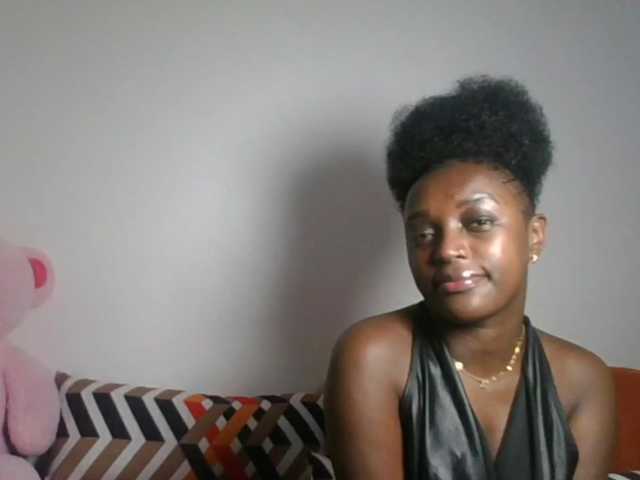 PetiteAsshley live webcam show