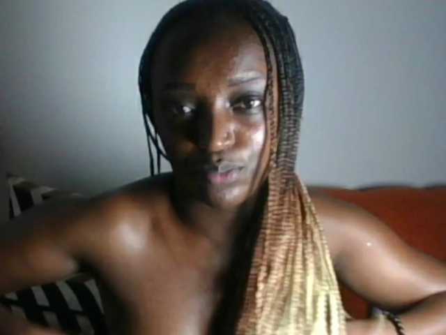 Petiteasshley