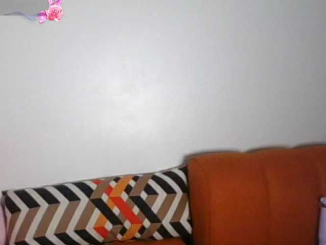Petiteasshley