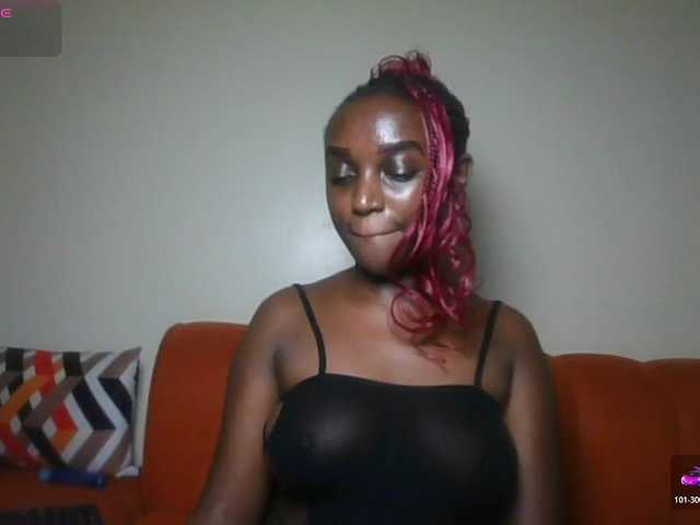 Petiteasshley