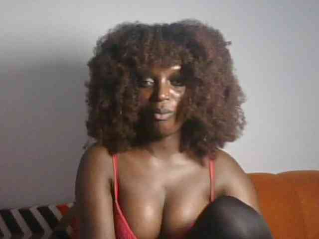 PetiteAsshley