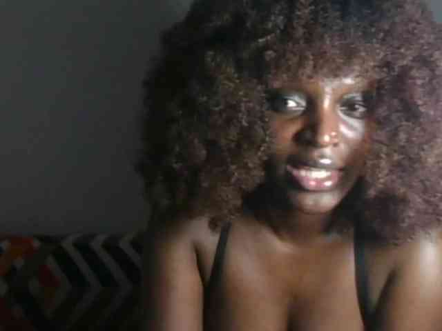 PetiteAsshley webcam