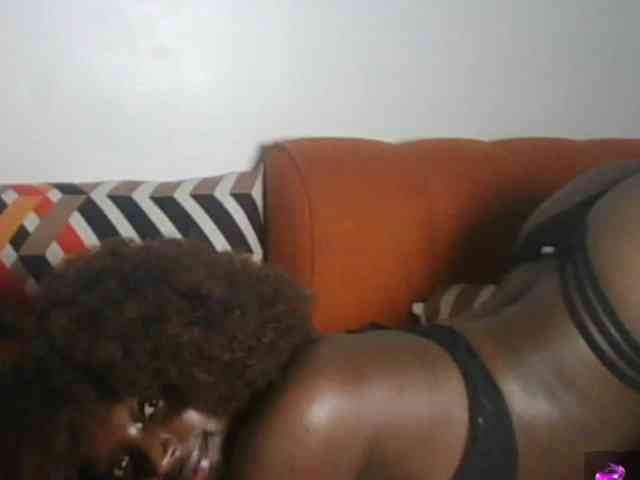 PetiteAsshley webcam