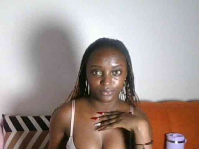 PetiteAsshley webcam