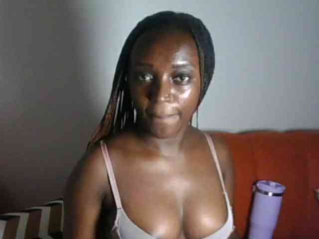 PetiteAsshley webcam