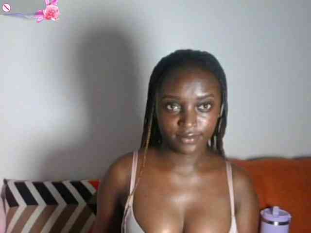 PetiteAsshley