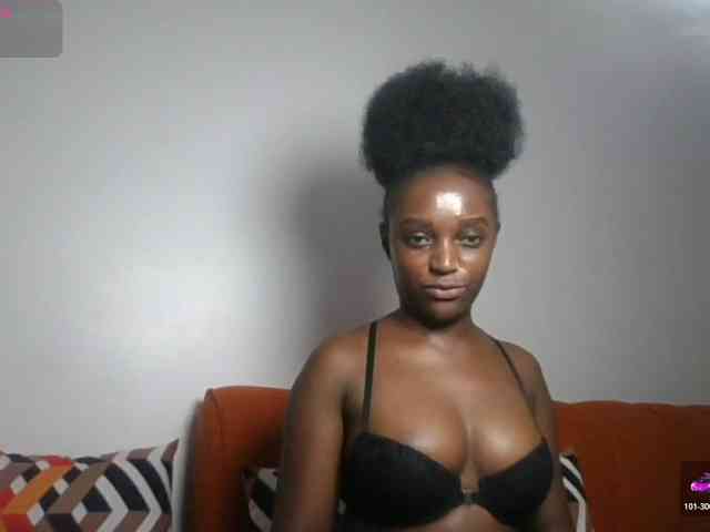 PetiteAsshley webcam