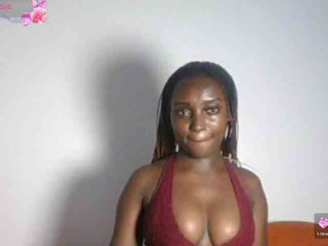 PetiteAsshley webcam