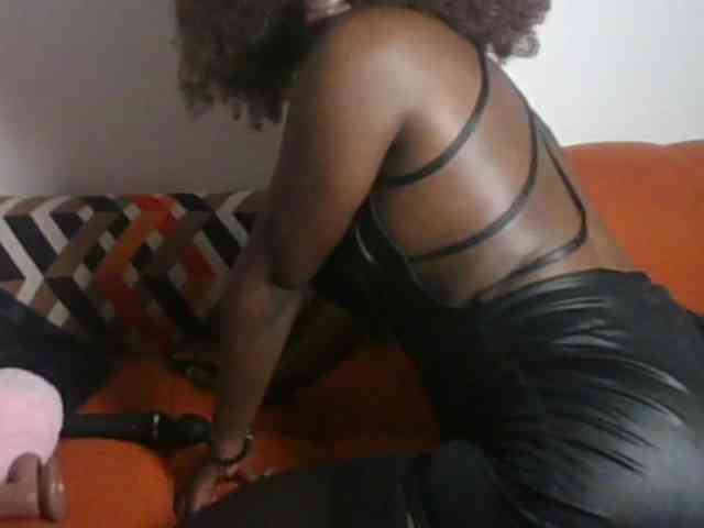 PetiteAsshley webcam