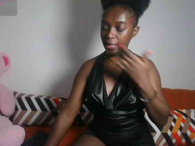 Petiteasshley Petiteasshley