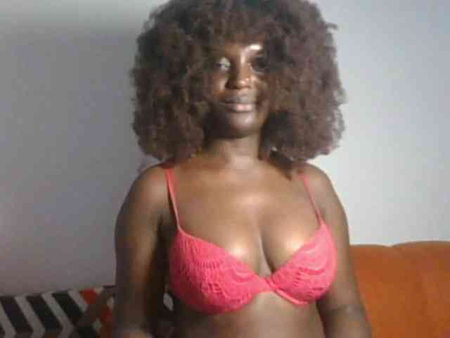 PetiteAsshley webcam