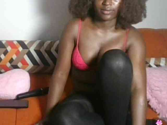 PetiteAsshley