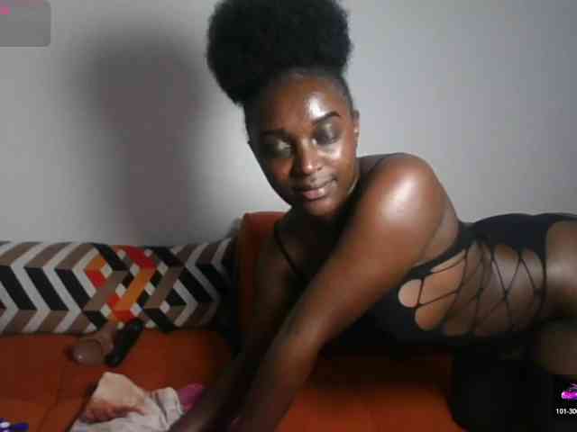 Petiteasshley Petiteasshley