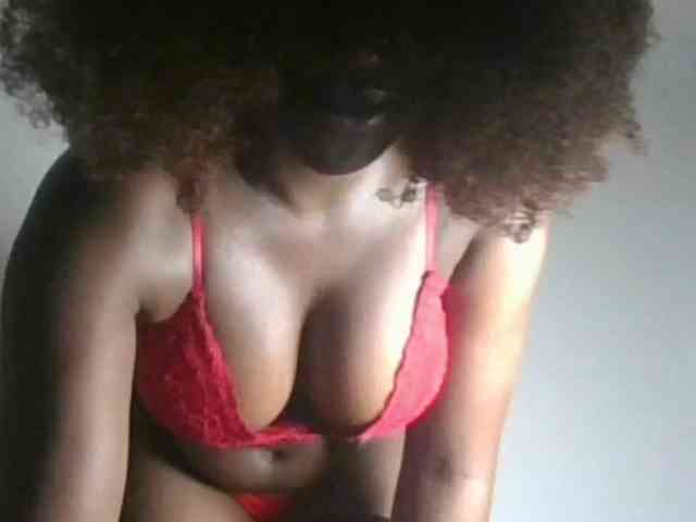 PetiteAsshley webcam