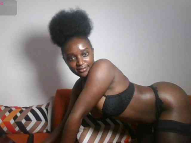 PetiteAsshley webcam