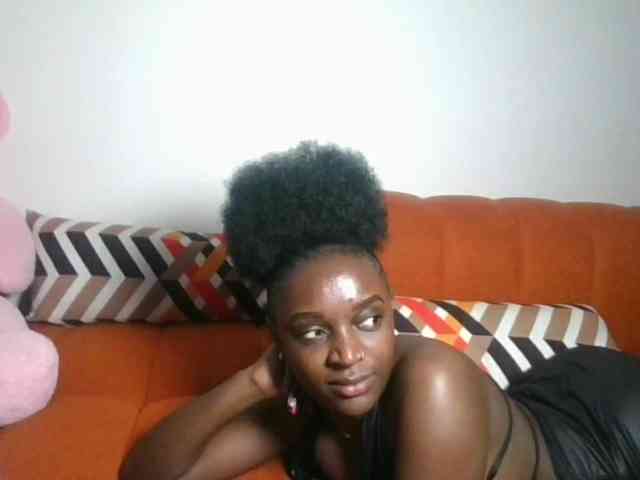 Petiteasshley Petiteasshley