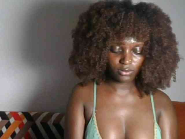 PetiteAsshley webcam