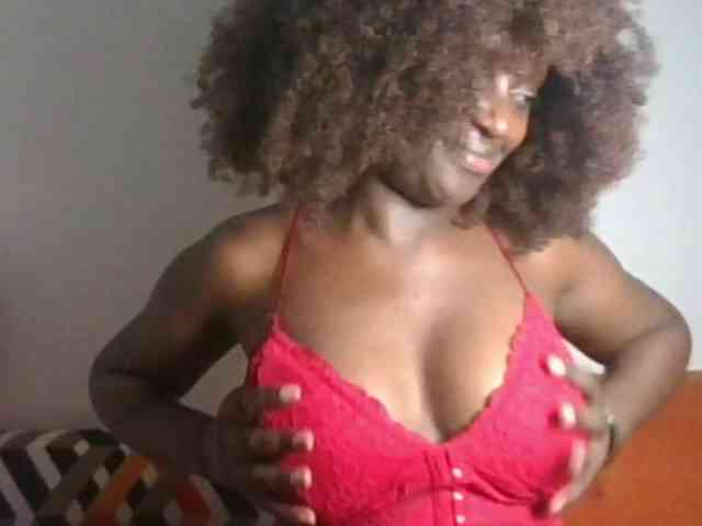 PetiteAsshley webcam