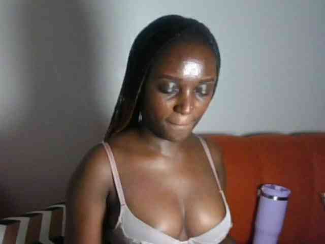 PetiteAsshley webcam