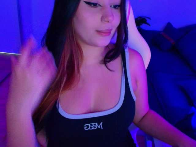 Kathy-Deann live cam on BongaCams