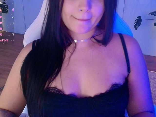 Kathy-Deann live cam on BongaCams