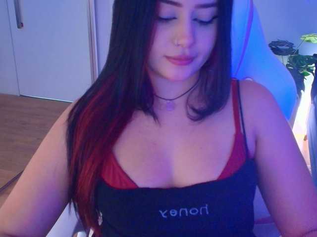 Kathy-Deann live cam on BongaCams