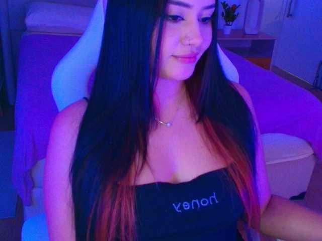 Kathy-Deann live cam on BongaCams