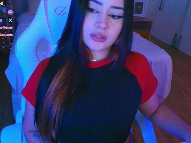 Kathy-Deann live cam on BongaCams