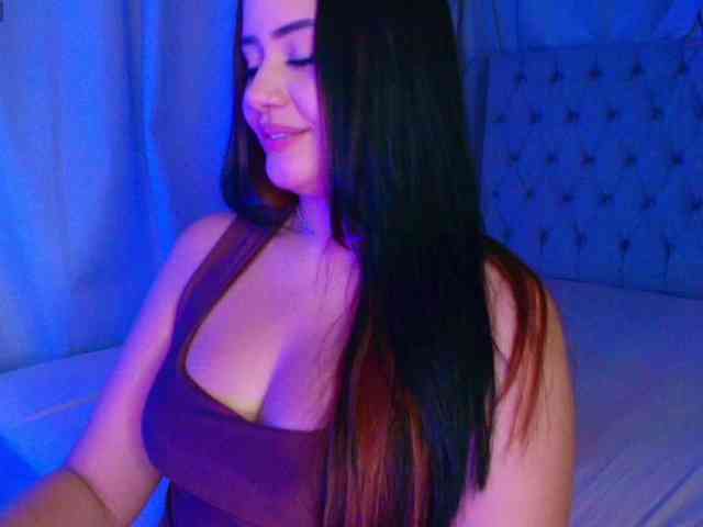 Modelo: Kathy-Deann
