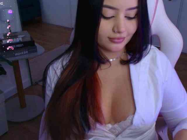 Modelo: Kathy-Deann