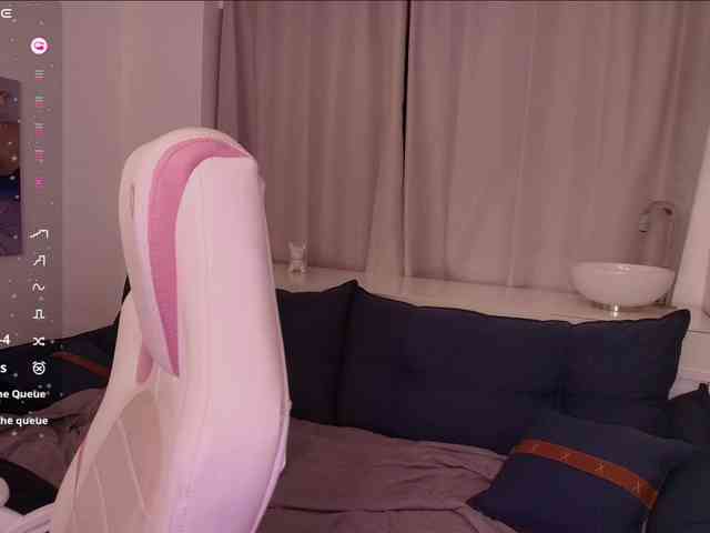 Kathy-Deann webcam