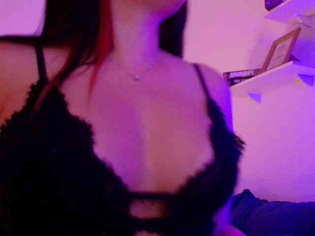 Kathy-Deann webcam