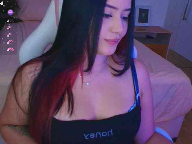 Kathy-Deann webcam