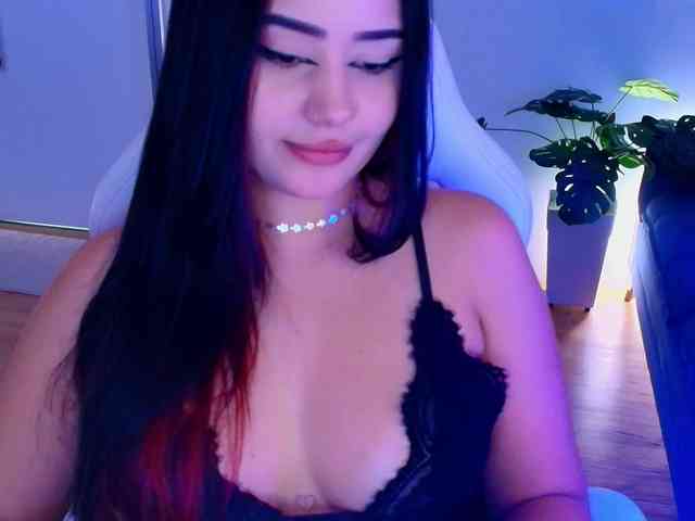 Modelo: Kathy-Deann