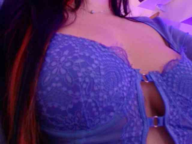Kathy-Deann webcam