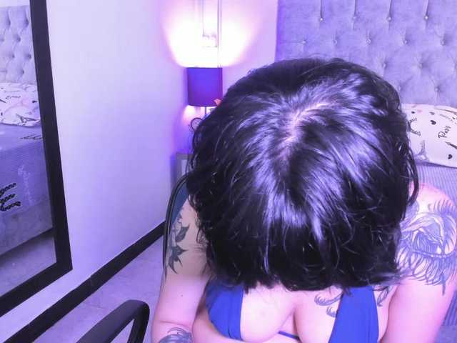 NatashaHotson's BongaCams show and profile