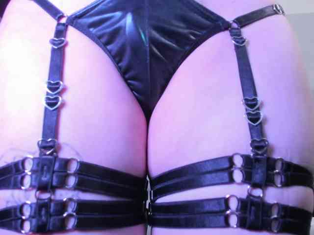 NatashaHotson webcam