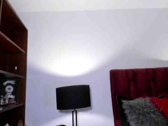 NatashaHotson webcam