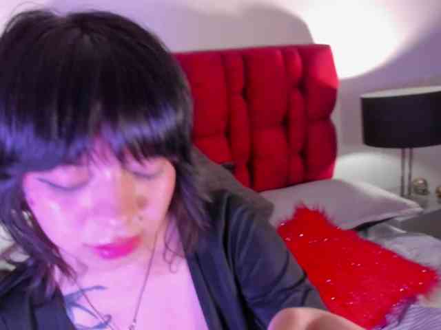 NatashaHotson webcam